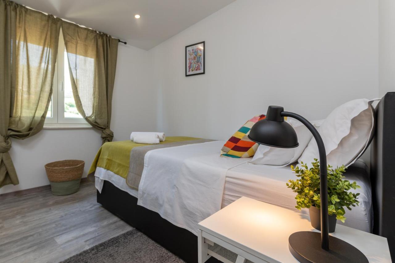 Olivae Apartments Trogir Luaran gambar